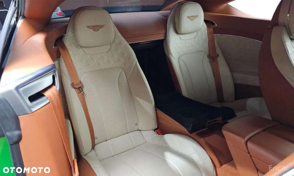 Bentley Continental GT - 9