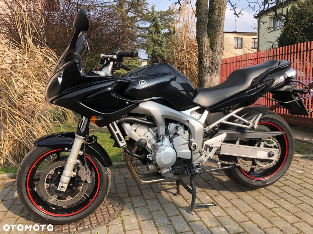 Yamaha FZ6 - 1