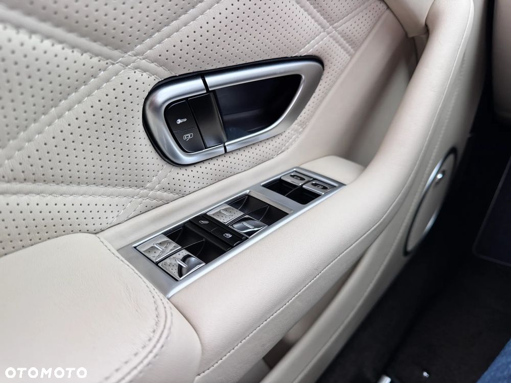 Bentley Continental GT W12 - 29