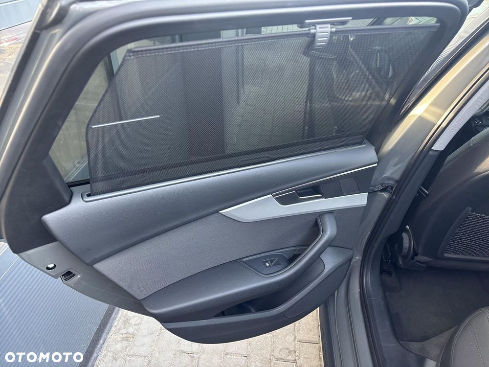 Audi A4 Allroad - 22