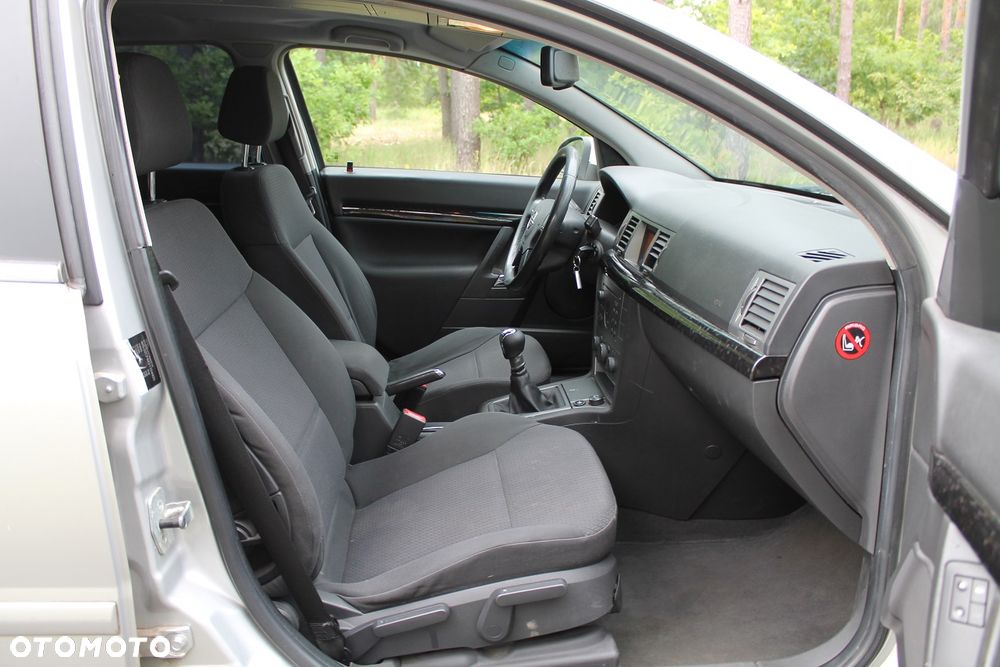 Opel Signum 1.8 - 12