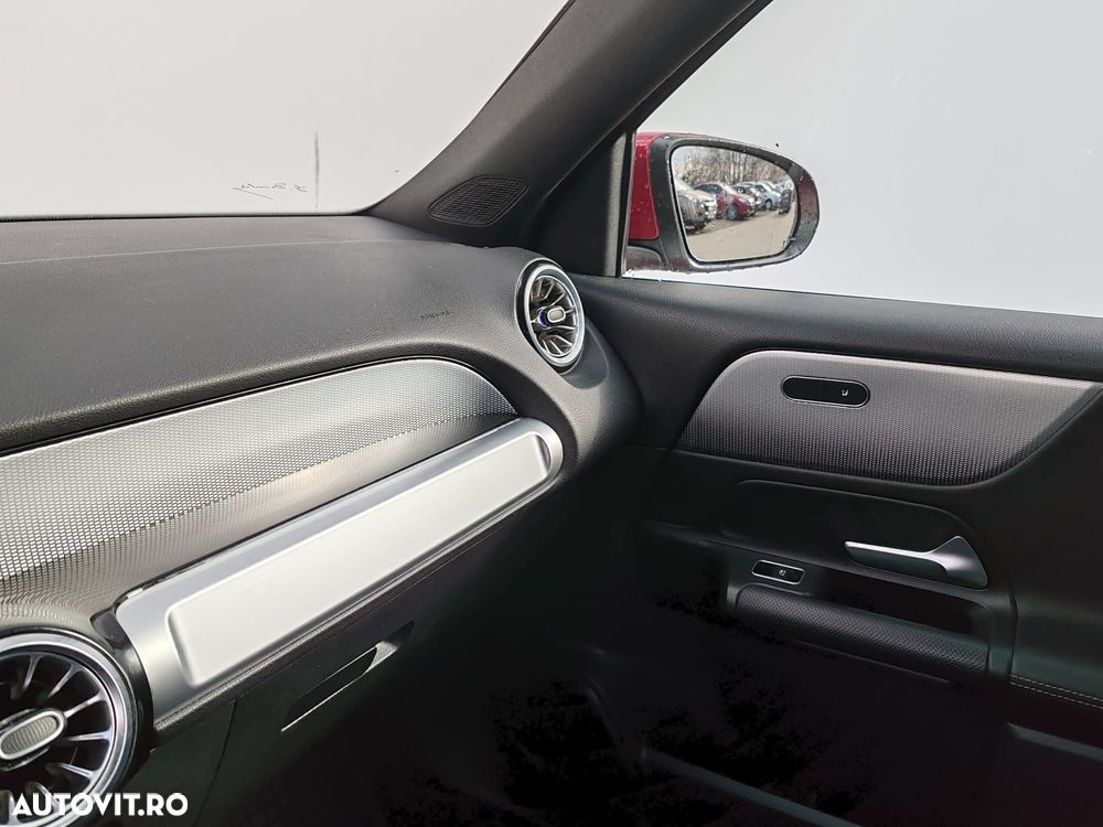 Mercedes-Benz GLB 250 4MATIC Aut. - 24