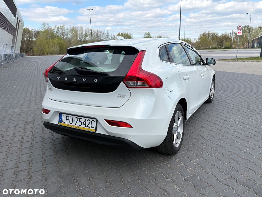 Volvo V40 D2 Summum - 6
