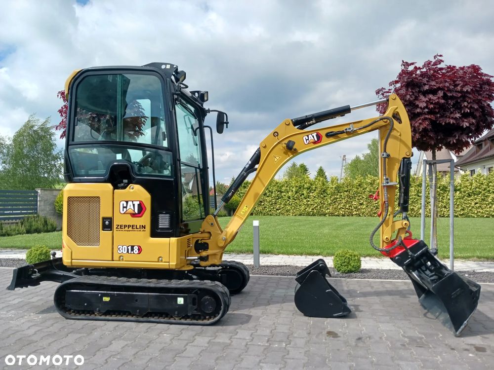 Caterpillar 301.8 - 4