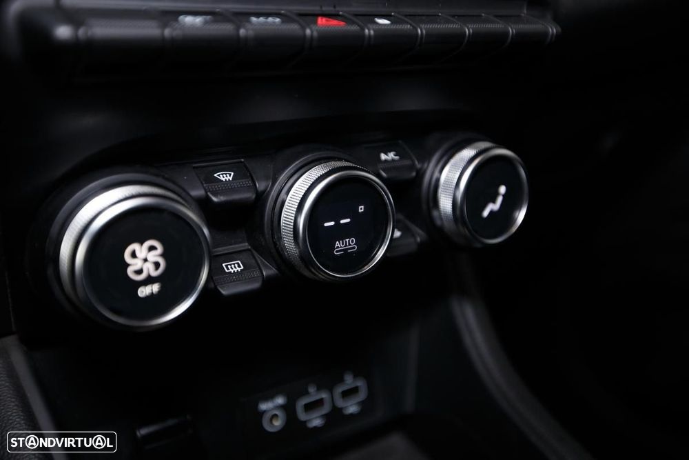 Renault Captur 1.5 dCi Exclusive - 22