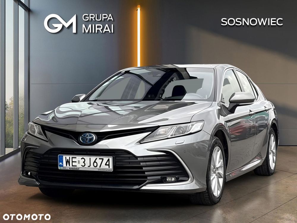 Toyota Camry 2.5 Hybrid Comfort CVT - 1