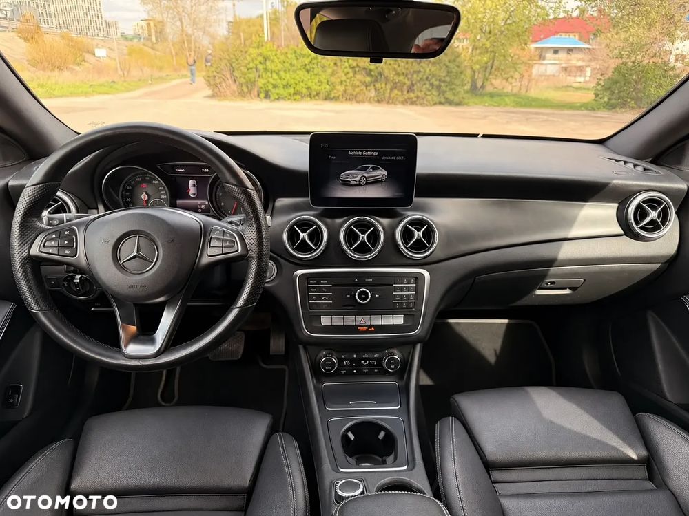 Mercedes-Benz CLA 250 4-Matic - 29