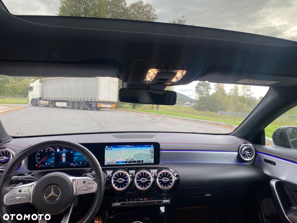 Mercedes-Benz CLA 220 AMG Line 7G-DCT - 12