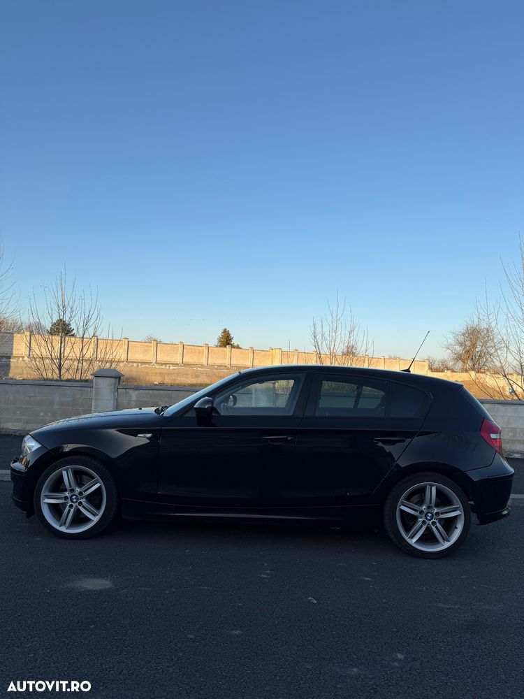 BMW Seria 1 123d DPF Aut. Edition Sport - 17