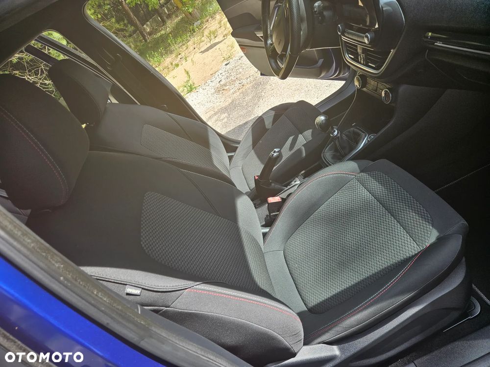 Ford Fiesta - 20