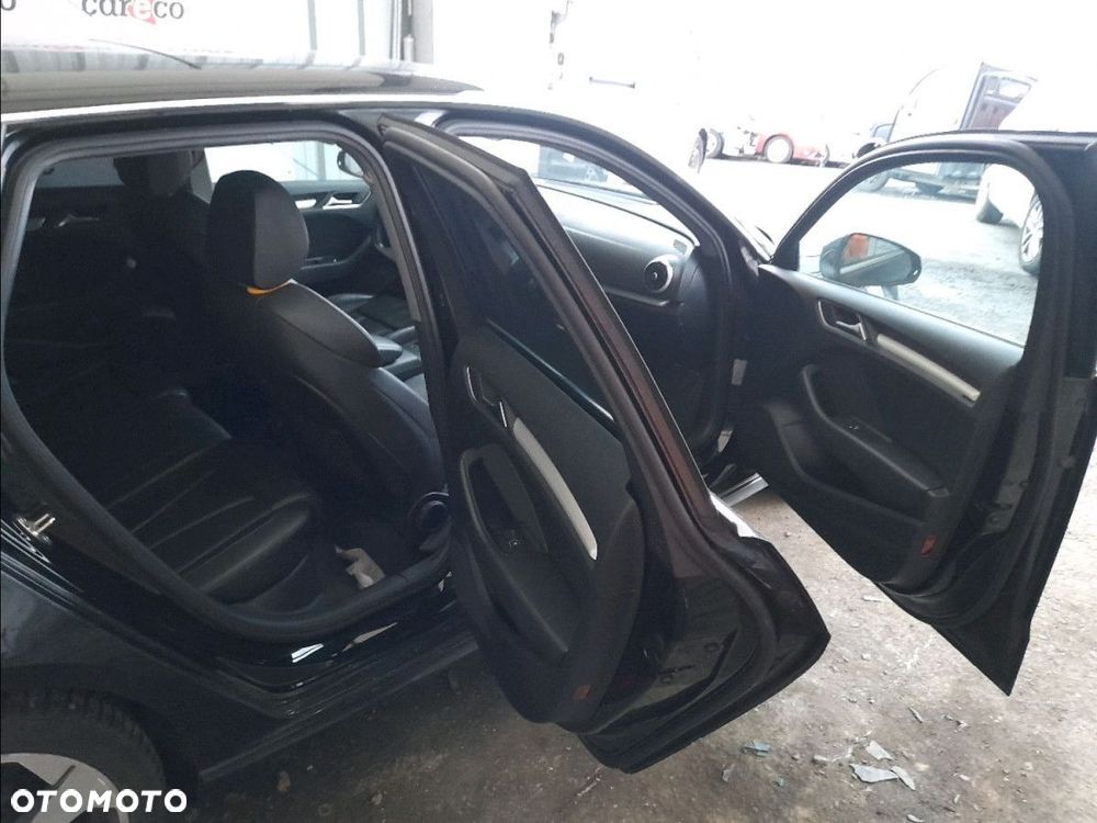 Audi A3 Sportback 2.0 TDI Ambiente S tronic - 6
