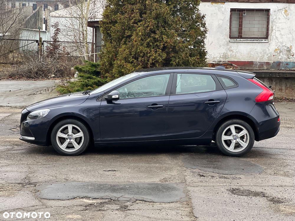 Volvo V40 D2 Kinetic - 8