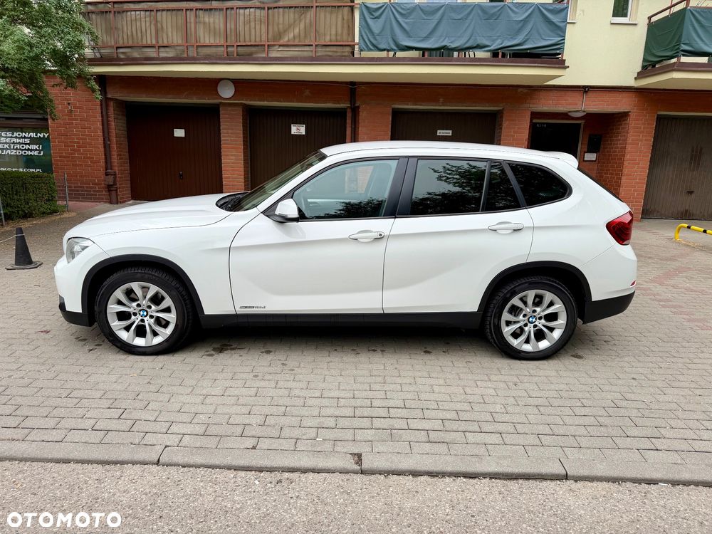 BMW X1 sDrive16d - 4