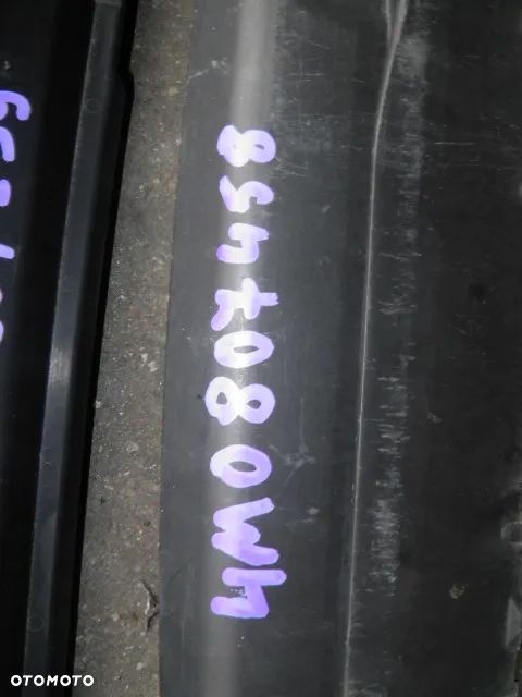 ŚLIZG ZDERZAKA AUDI Q7 4M0807239 - 3