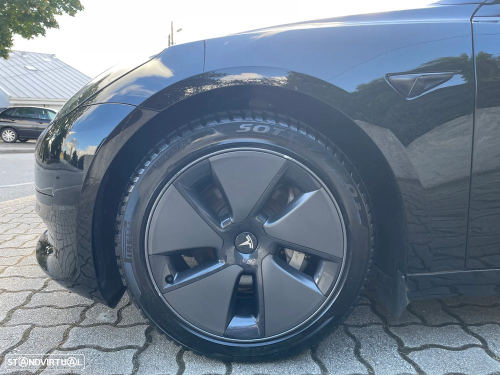 Tesla Model 3 RWD - 9