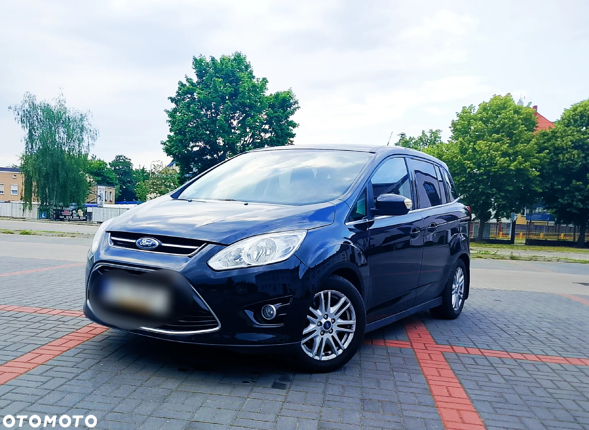 Ford Grand C-MAX - 3