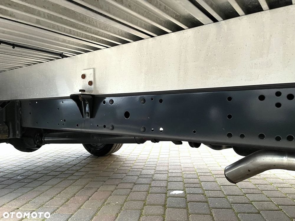 Iveco Daily Winda 6-paletowy - 11