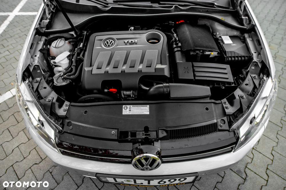 Volkswagen Golf 2.0 TDI DPF Highline - 18