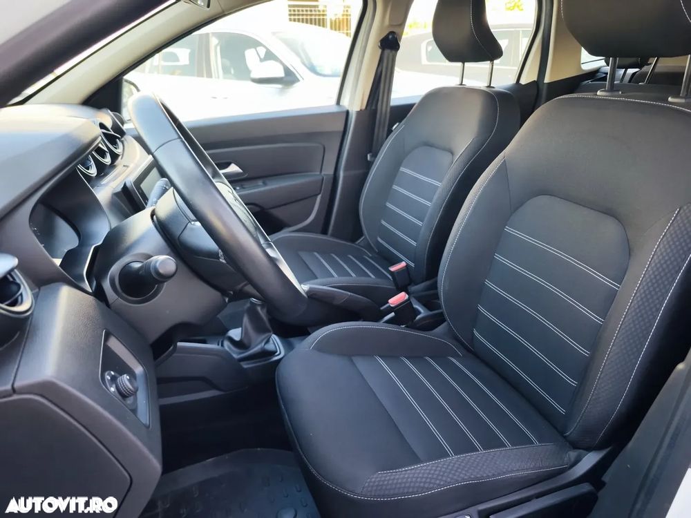 Dacia Duster 1.5 Blue dCi 4WD Prestige - 12