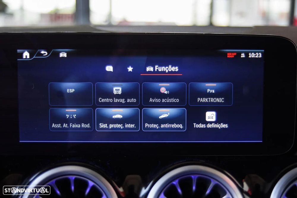 Mercedes-Benz EQA 250+ AMG Line - 40