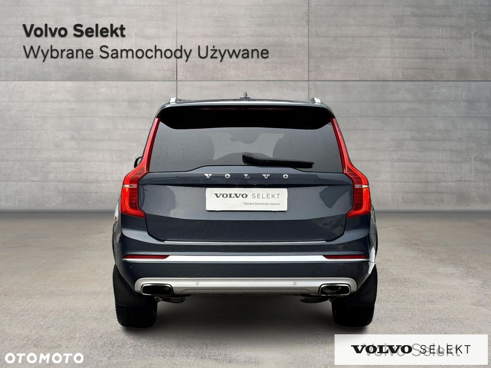 Volvo XC 90 - 5