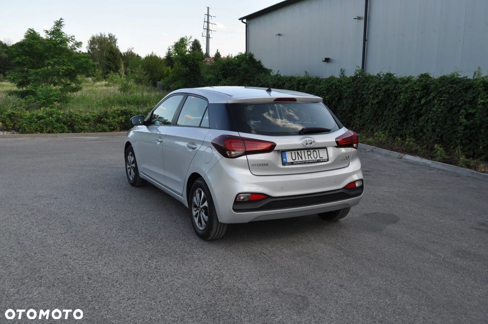 Hyundai i20 - 8