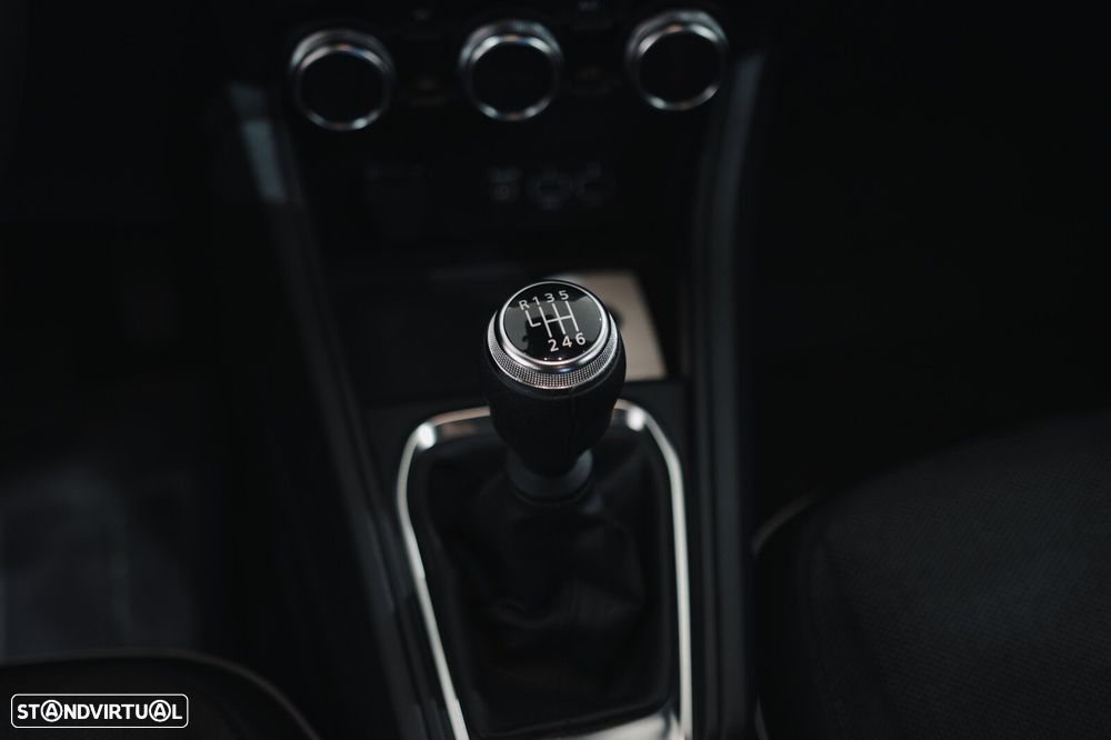 Renault Captur 1.0 TCe Evolution - 20