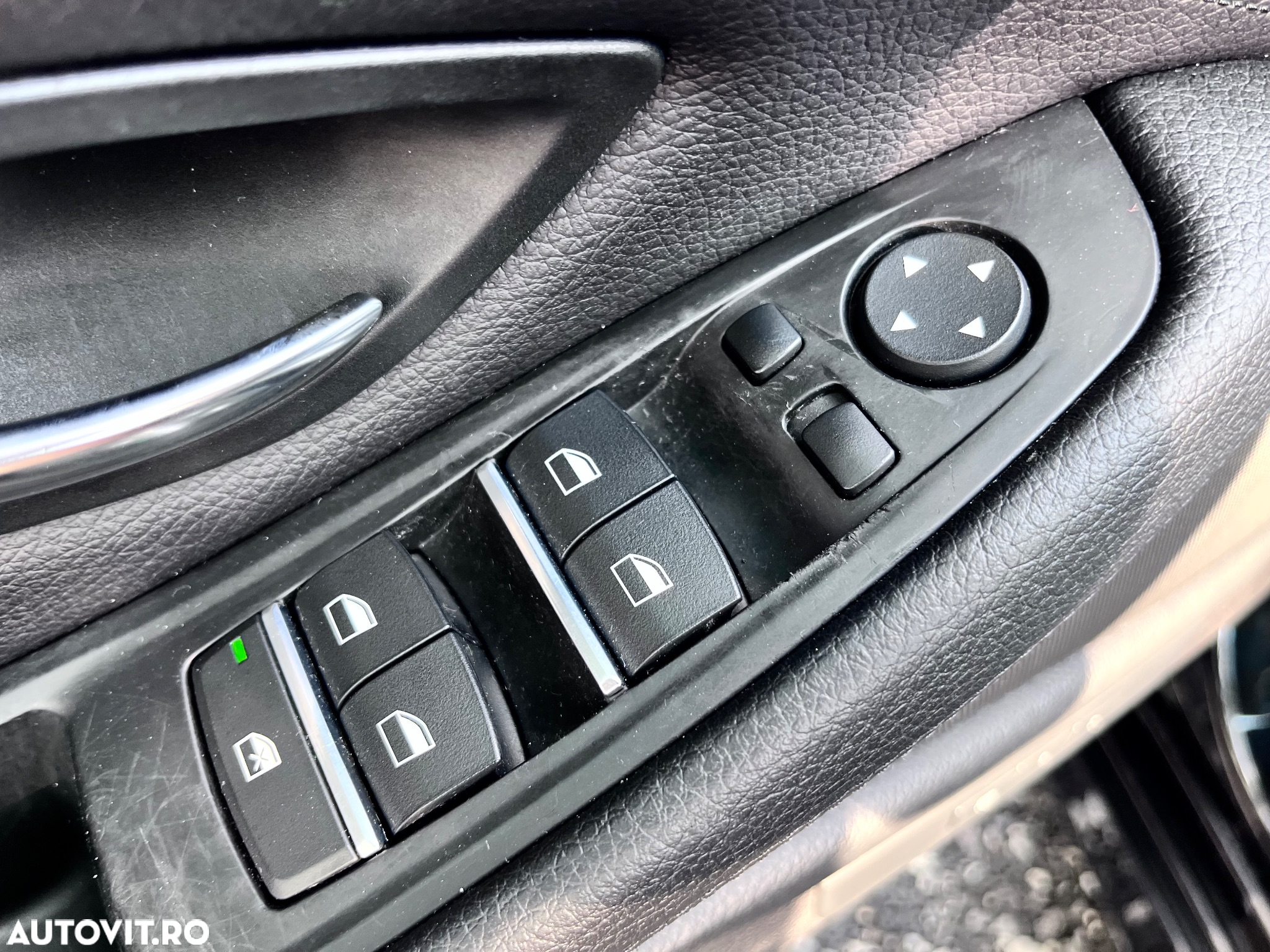 BMW Seria 5 525d xDrive Aut. Luxury Line - 22