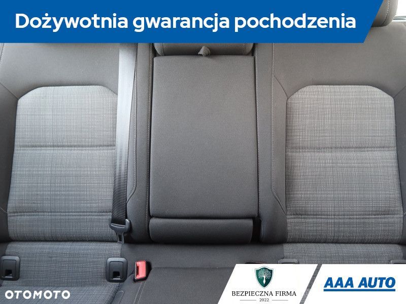 Volkswagen Passat Variant - 11