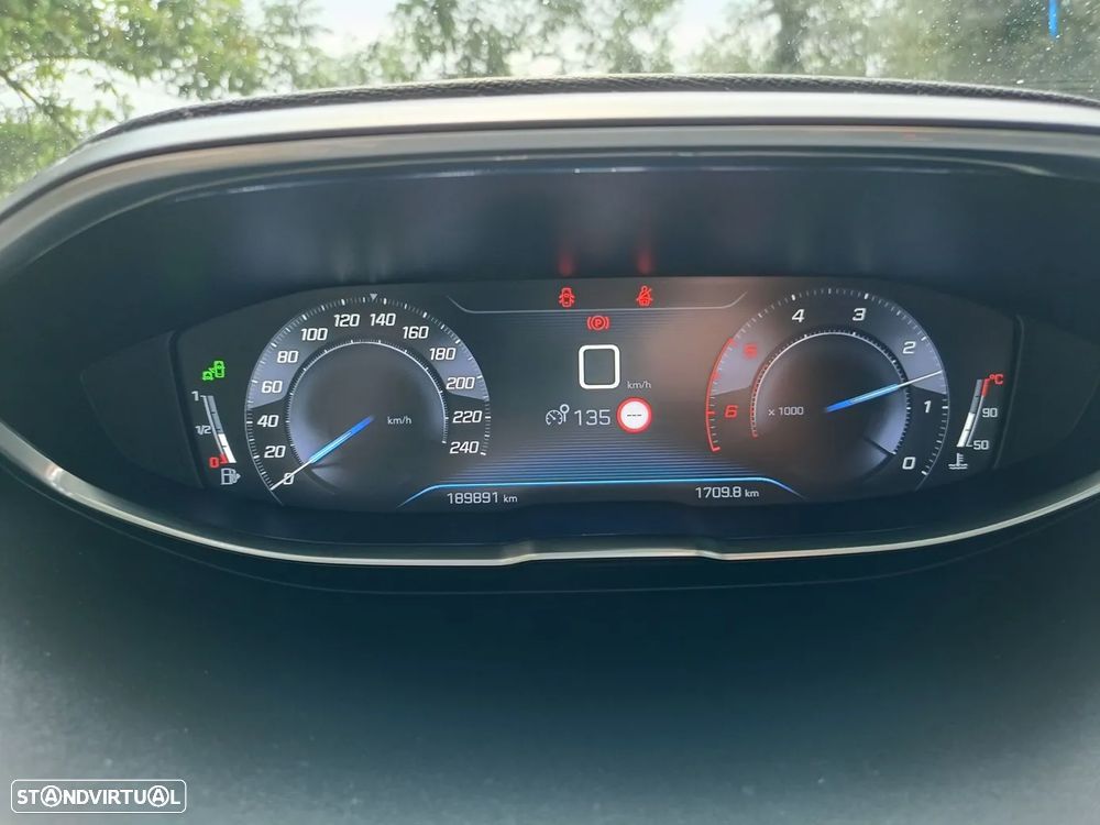 Peugeot 5008 - 34