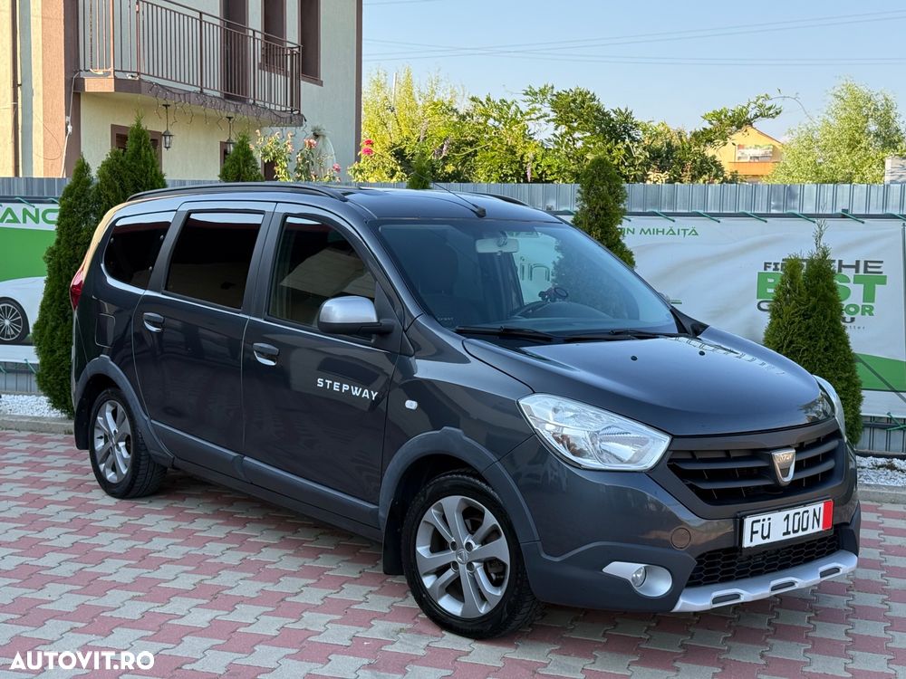 Dacia Lodgy 1.5 dCi Stepway - 4