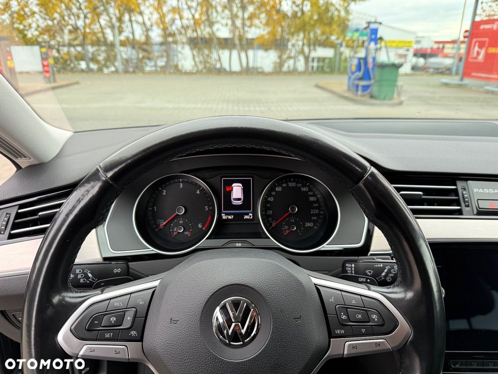 Volkswagen Passat Variant 2.0 TDI BMT Highline DSG7 - 25