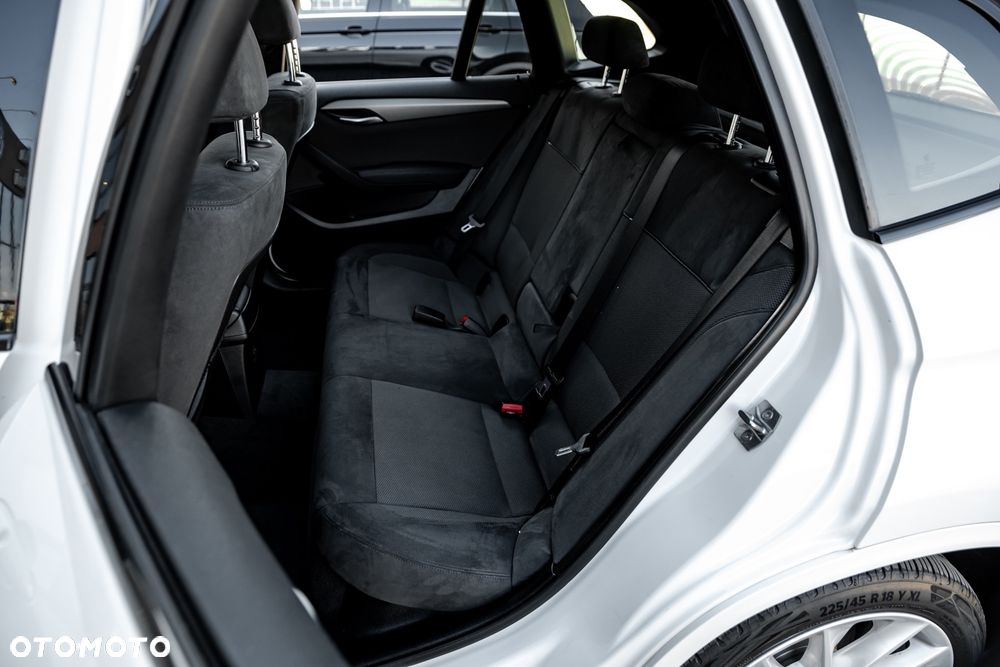 BMW X1 xDrive20d Sport Line - 20