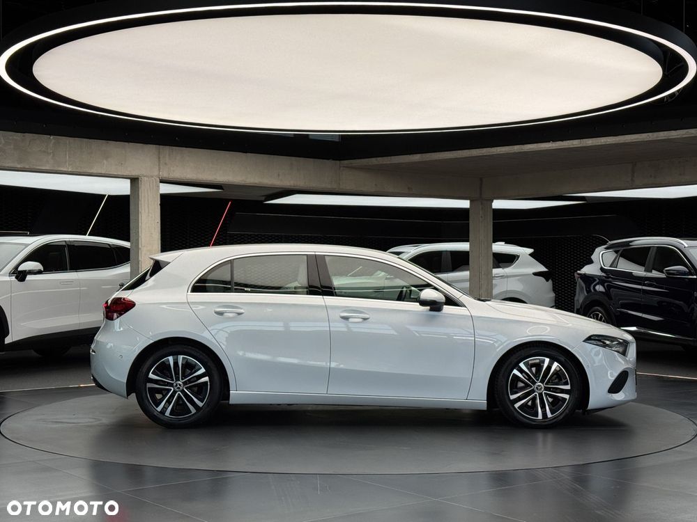 Mercedes-Benz Klasa A 200 d Progressive 8G-DCT - 7
