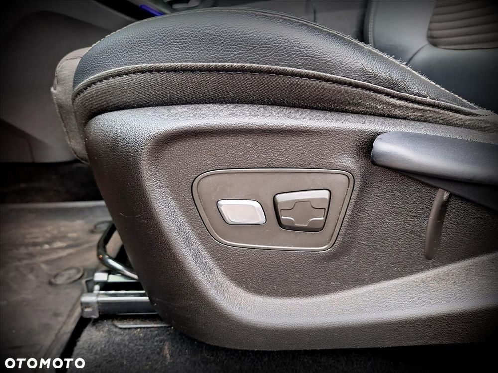 Renault Grand Scenic Gr 1.3 TCe FAP Winter Edition - 9