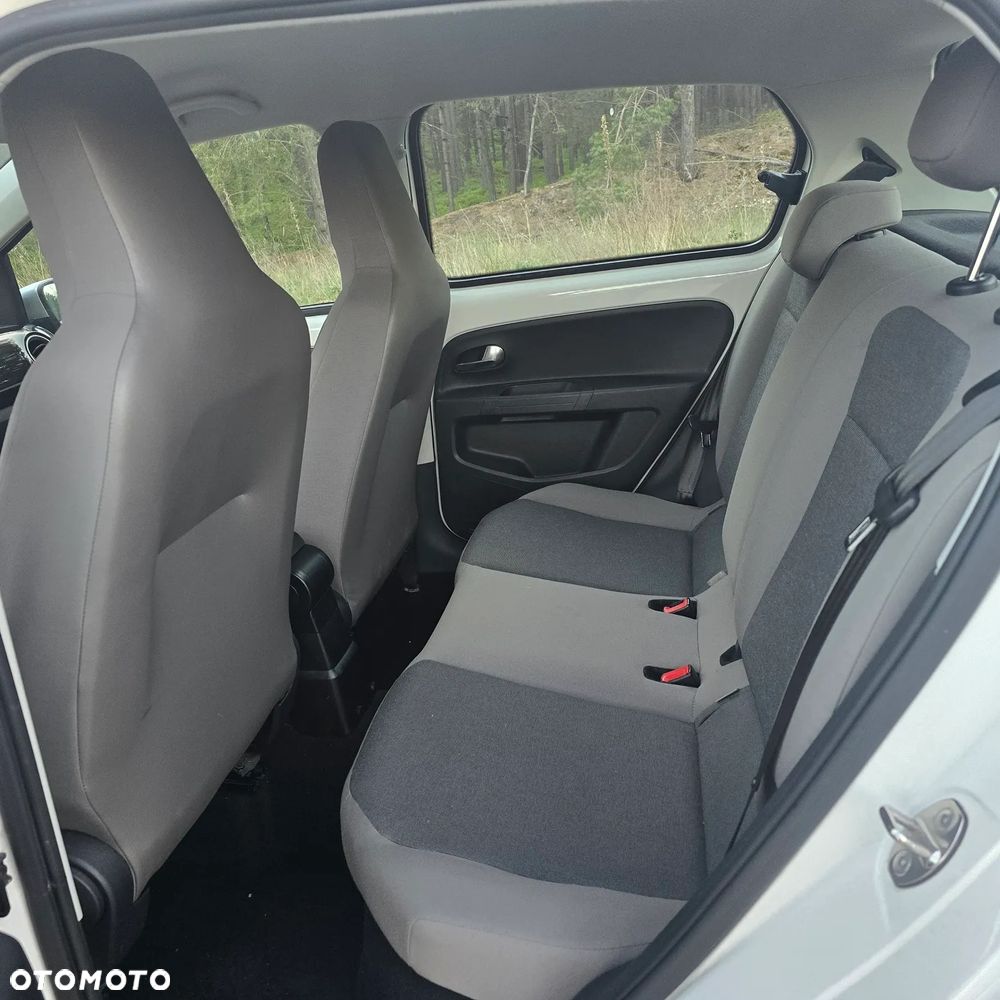 Volkswagen up! 1.0 take Perfectline - 17