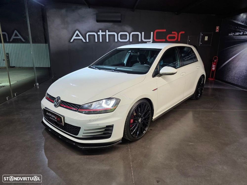 VW Golf 2.0 TSi GTi DSG Performance - 2