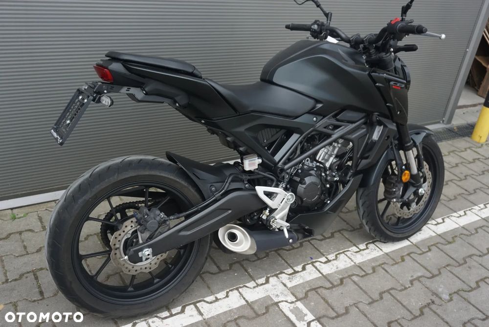 Honda CB - 3