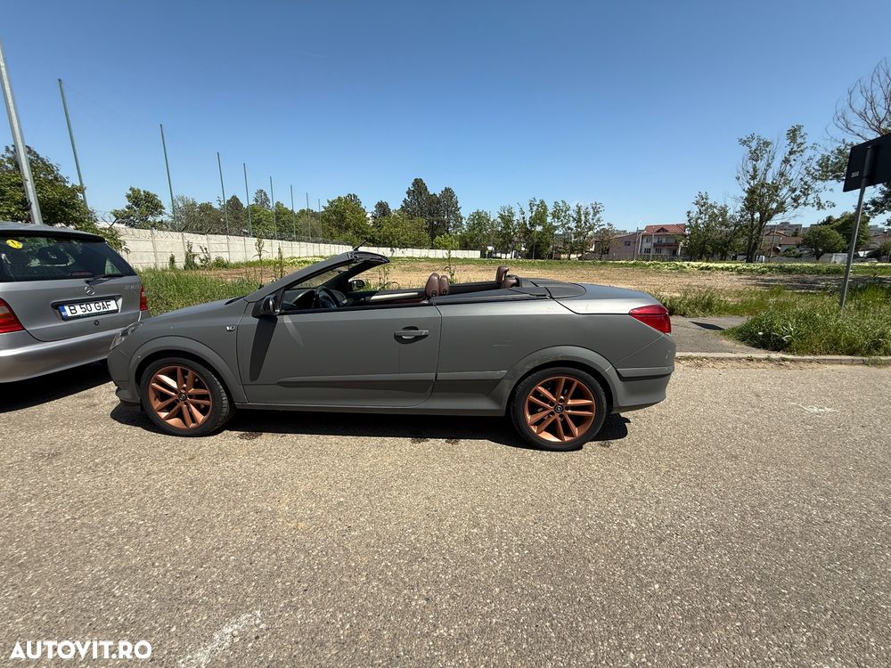 Opel Astra Classic 1.6i - 2