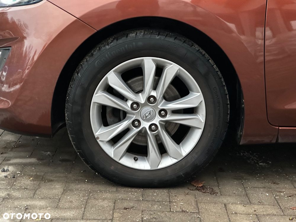 Hyundai i30 1.4 Premium - 27