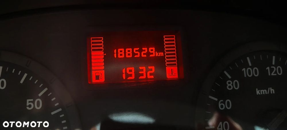 Dacia Logan - 8