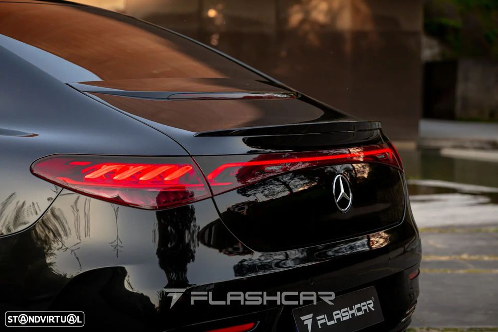 Mercedes-Benz EQE 300 Edition Electric Art - 27