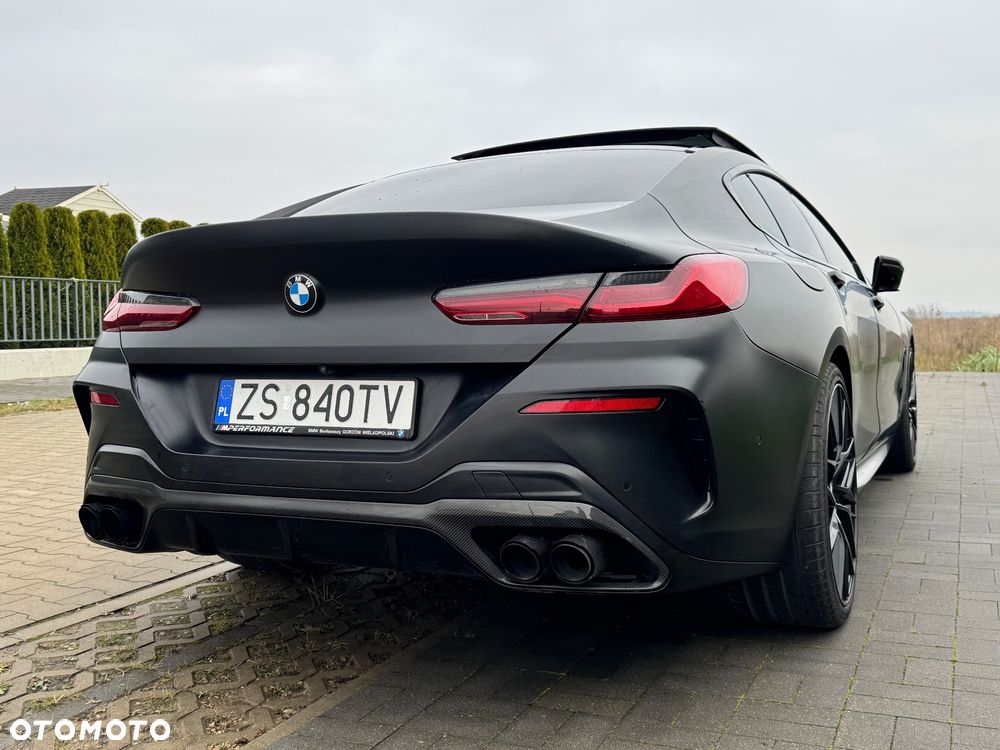 BMW Seria 8 - 24
