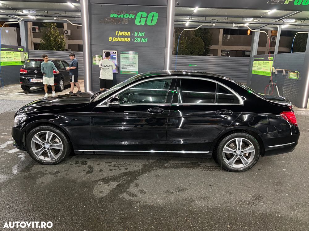 Mercedes-Benz C - 4