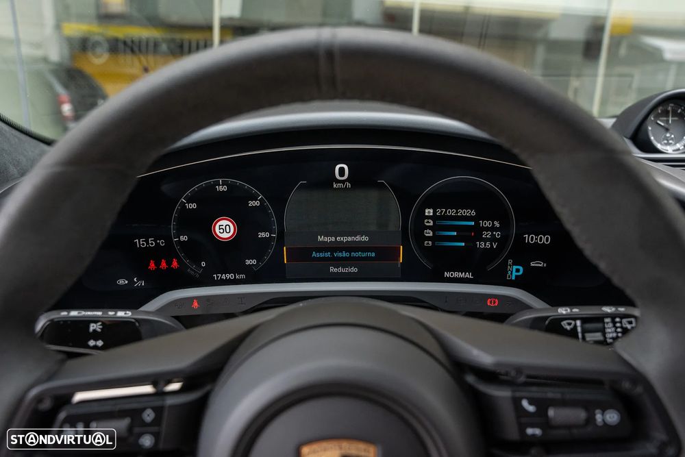 Porsche Taycan Sport Turismo GTS - 28