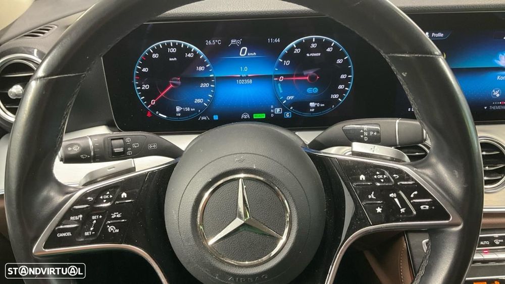 Mercedes-Benz E 300 de 9G-TRONIC - 4