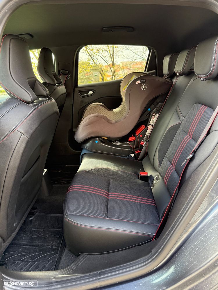 Renault Clio 1.0 TCe RS Line - 6