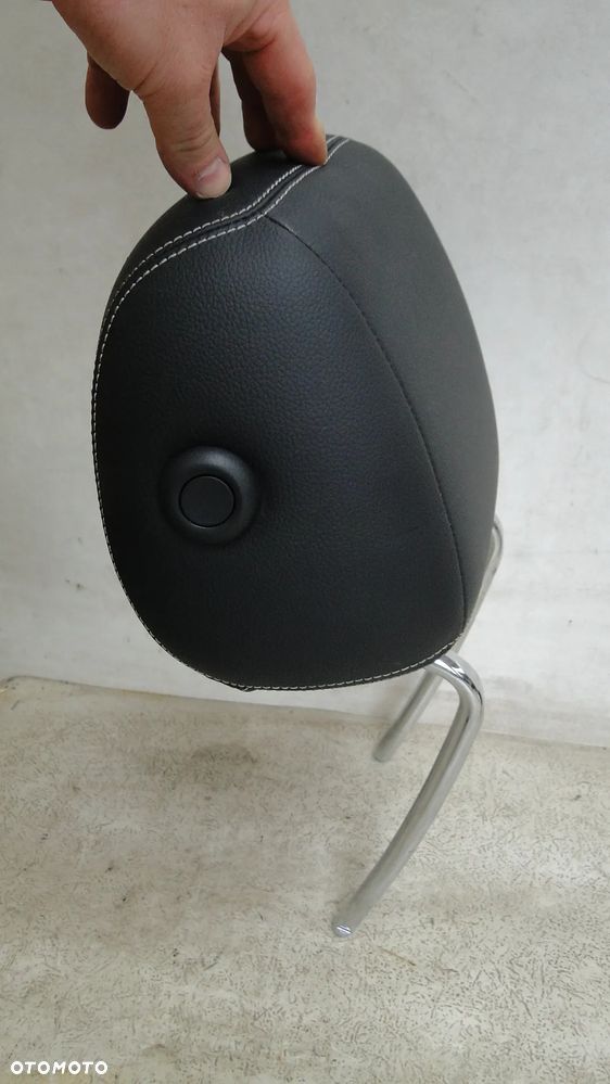 MERCEDES B-KLASA W246 ZAGŁOWEK FOTELA LEWY PRZÓD PRZEDNI SKÓRA EUROPA - 3