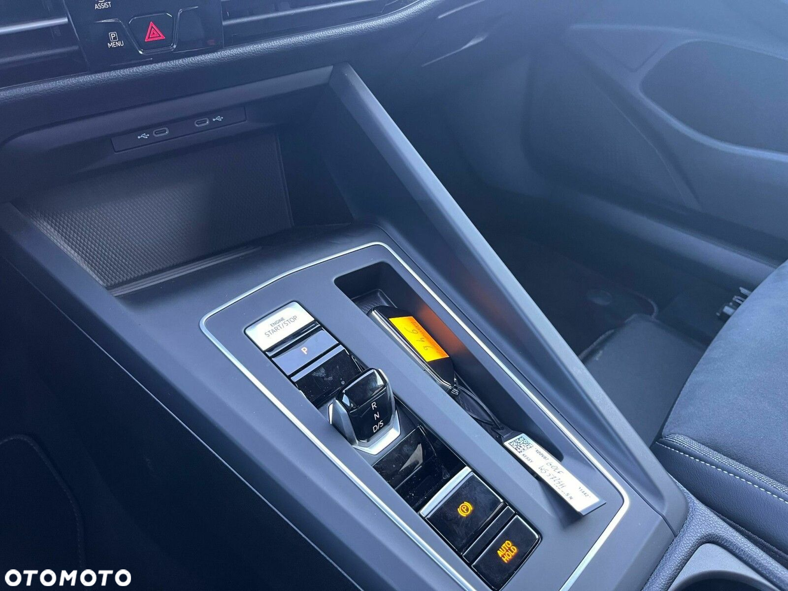 Volkswagen Golf - 20