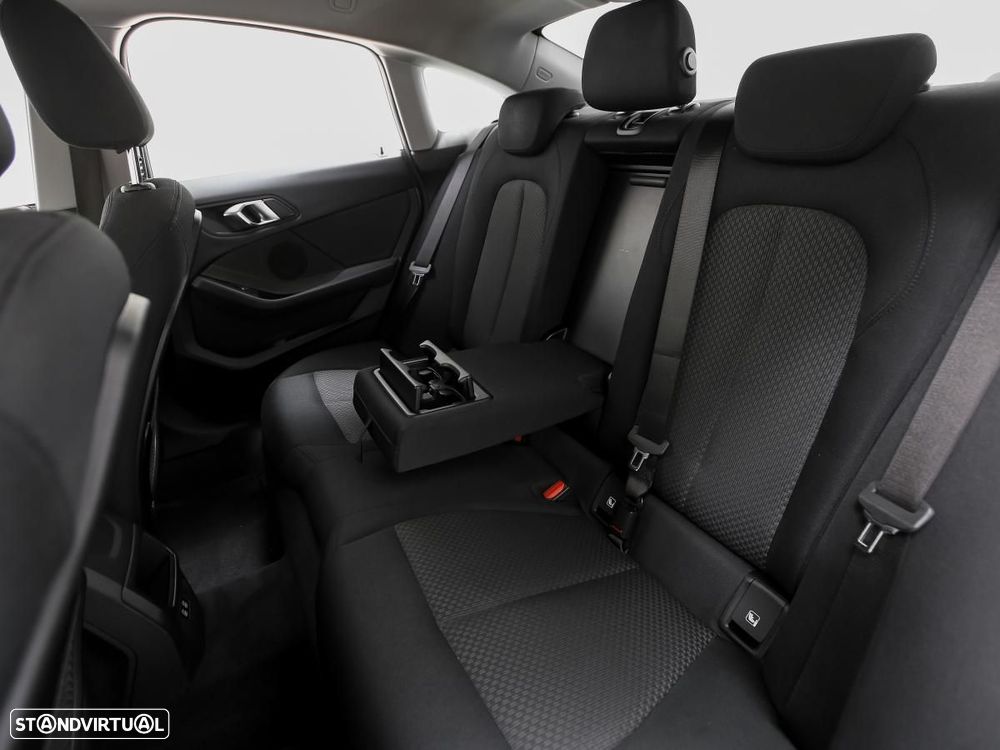 BMW 216 Gran Coupé d Advantage - 12